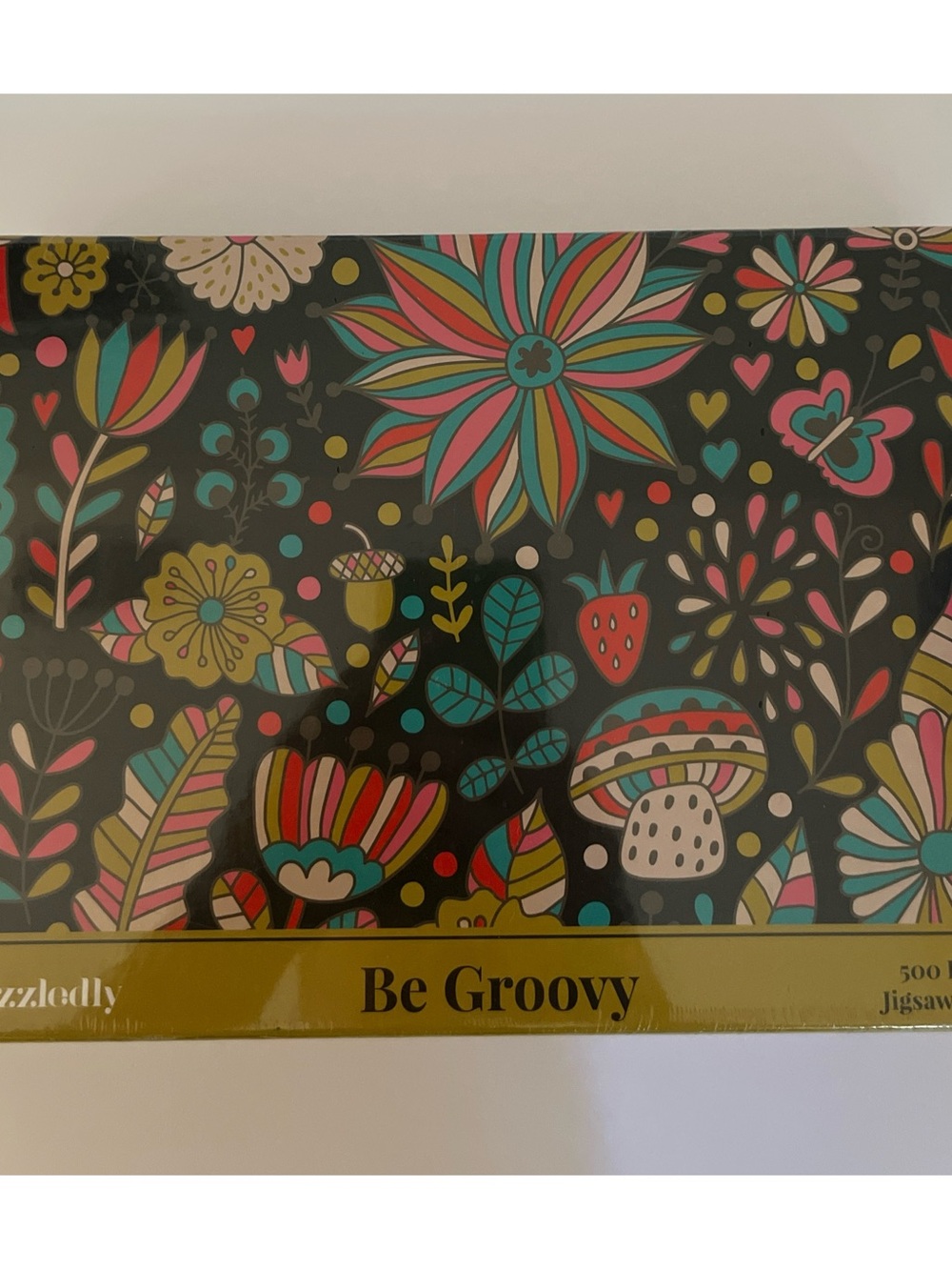 Sealed Be Groovy 500 Piece Jigsaw Puzzle Puzzledly